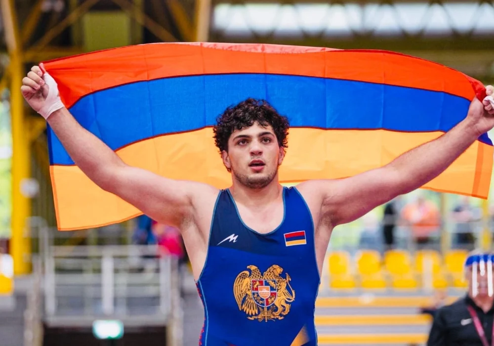 Состав Армении на молодежный ЧЕ по борьбе