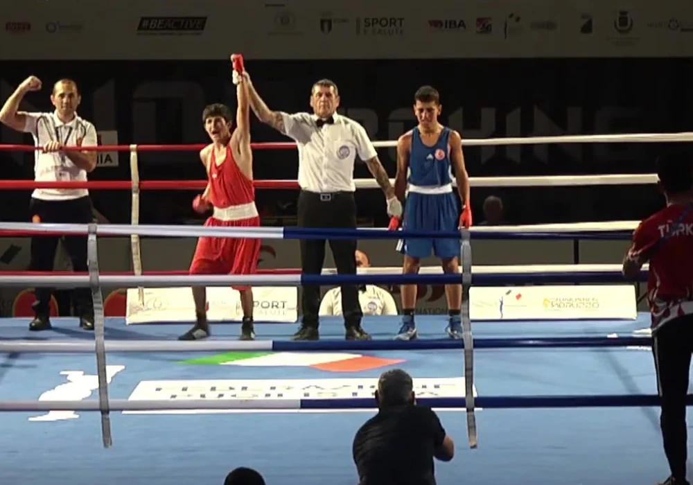Все 8 армянских боксеров победили на юношеском ЧЕ (видео)