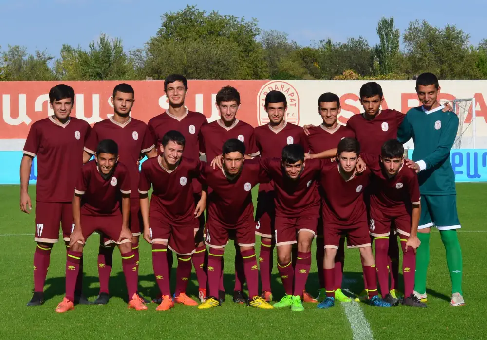 ФК «Сардарапат» выступит в Чемпионате Армении до 18 лет