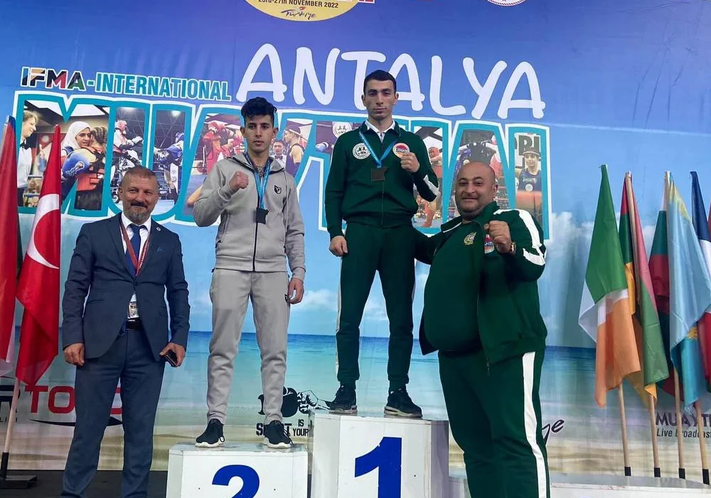 Армянские кикбоксеры завоевали 2 золота в Турции