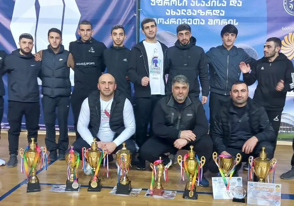 Трое армян из Джавахка стали чемпионами Грузии по боксу