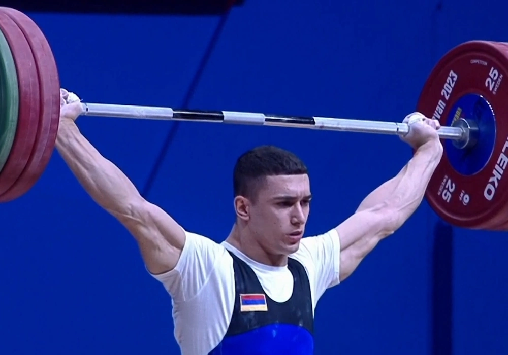 Гор Саакян в Армении стал чемпионом Европы по тяжелой атлетике (видео)