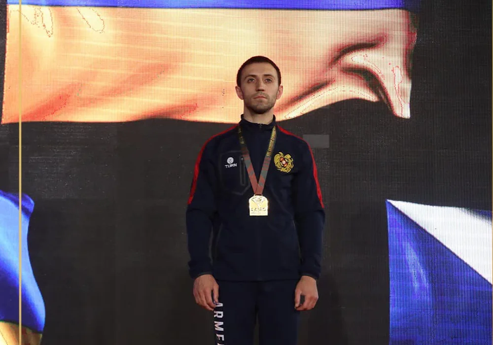 Артур Давтян обладатель Кубка Мира 2023 по гимнастике