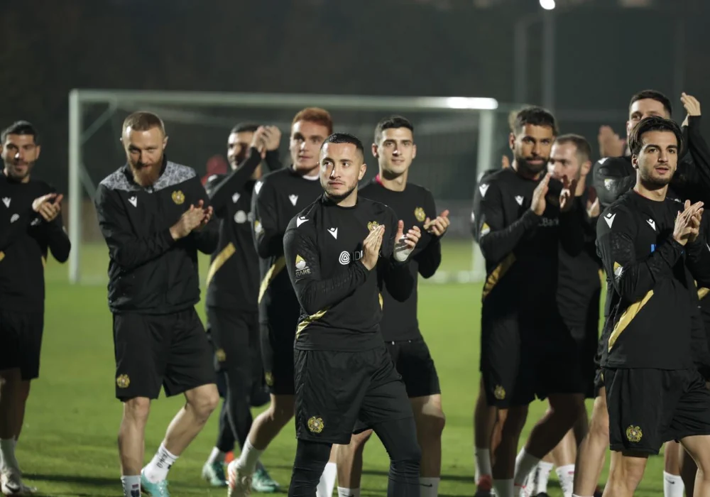 Перед матчем с Уэльсом сборная Армении провела открытую тренировку (видео и слова футболистов)