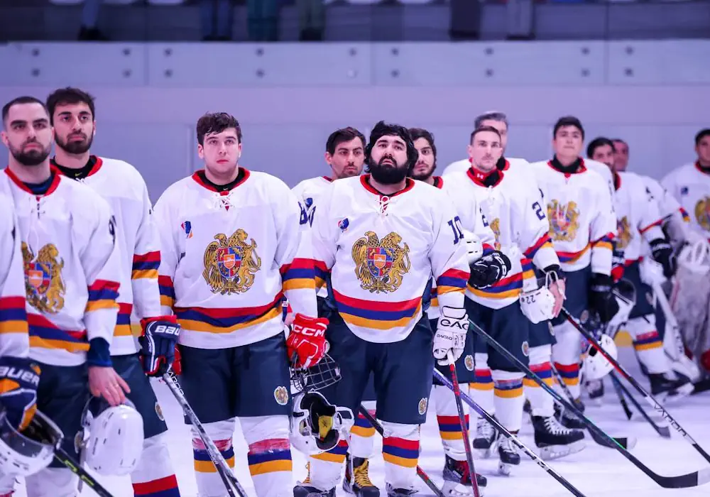 Сборная Армении по хоккею победила во втором матче