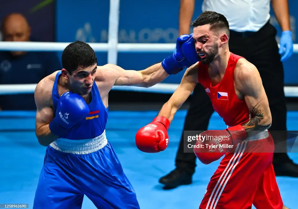 Трое армянских боксеров сегодня стартуют на олимпийском турнире в Италии